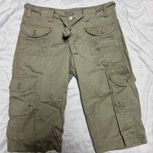 Olive Green Women's Cargo Capris